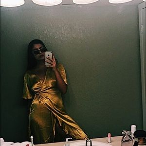 Meet your Posher, Dejana